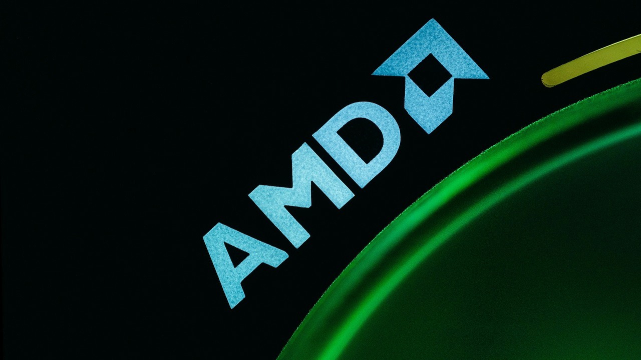 FSR 4 w nowym sterowniku AMD Adrenalin 25.3.1; pełne wsparcie dla serii RX 9070, źródło grafiki: Unsplash | Timothy Dykes..