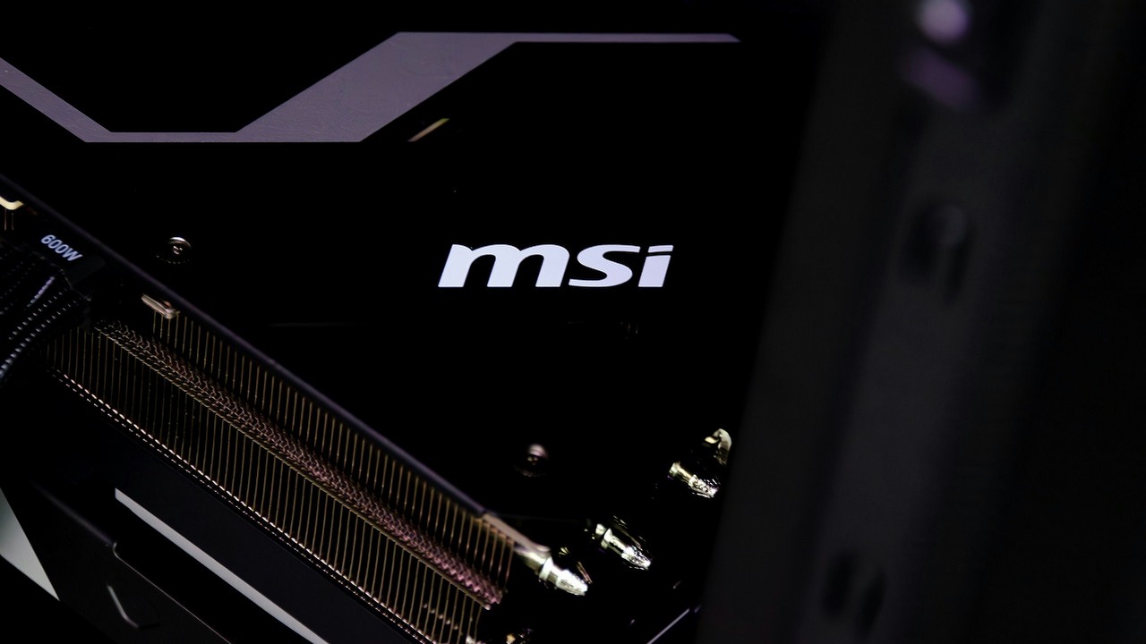 RTX 5090 stanowi „zagrożenie pożarowe”? MSI zaprzecza plotkom, źródło grafiki: Unsplash | GAMERCOMP..