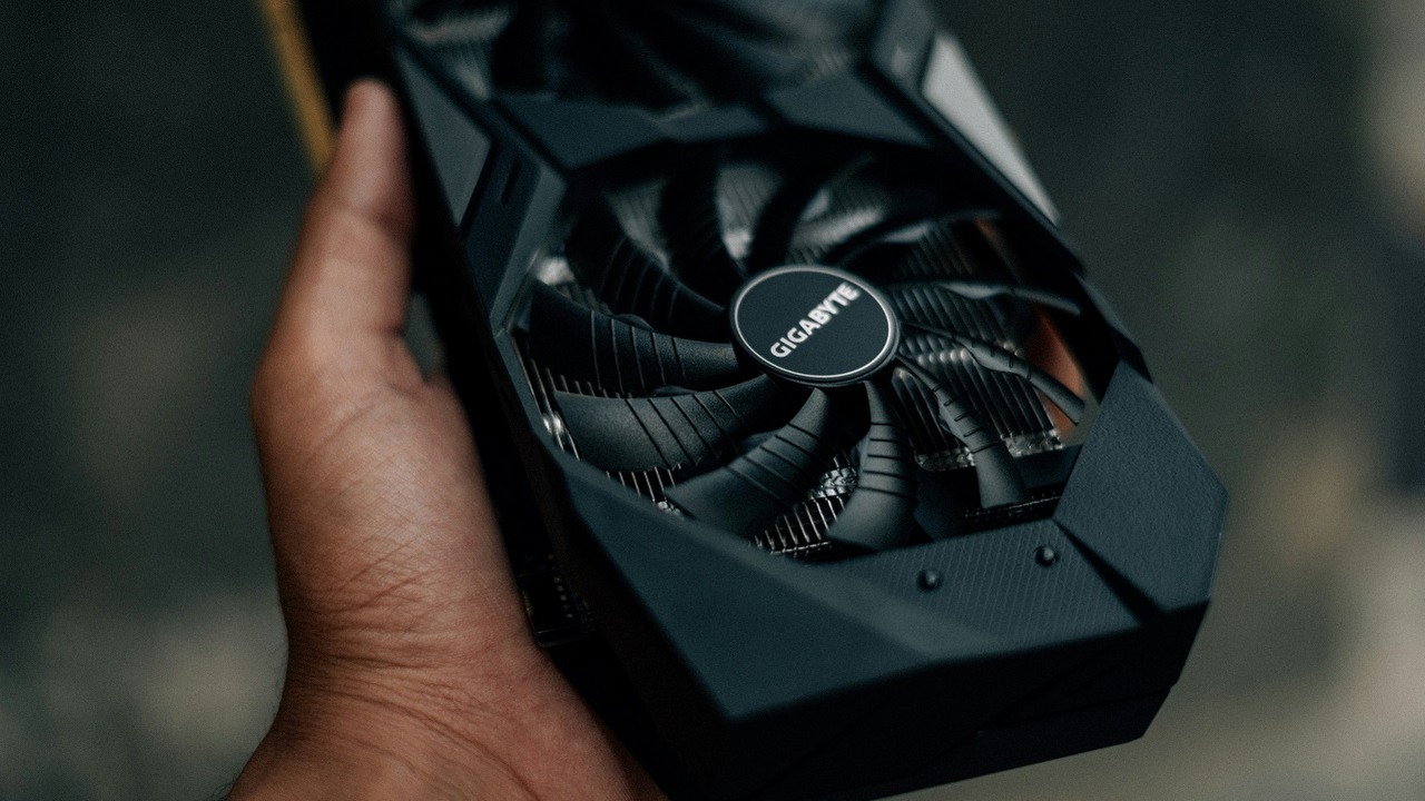 Cyberpunk 2077 z FSR4? Ten mod sprawia, że upscaler jest dostępny w grach bez oficjalnego wsparcia, źródło grafiki: Unsplash | Sumeet Singh..