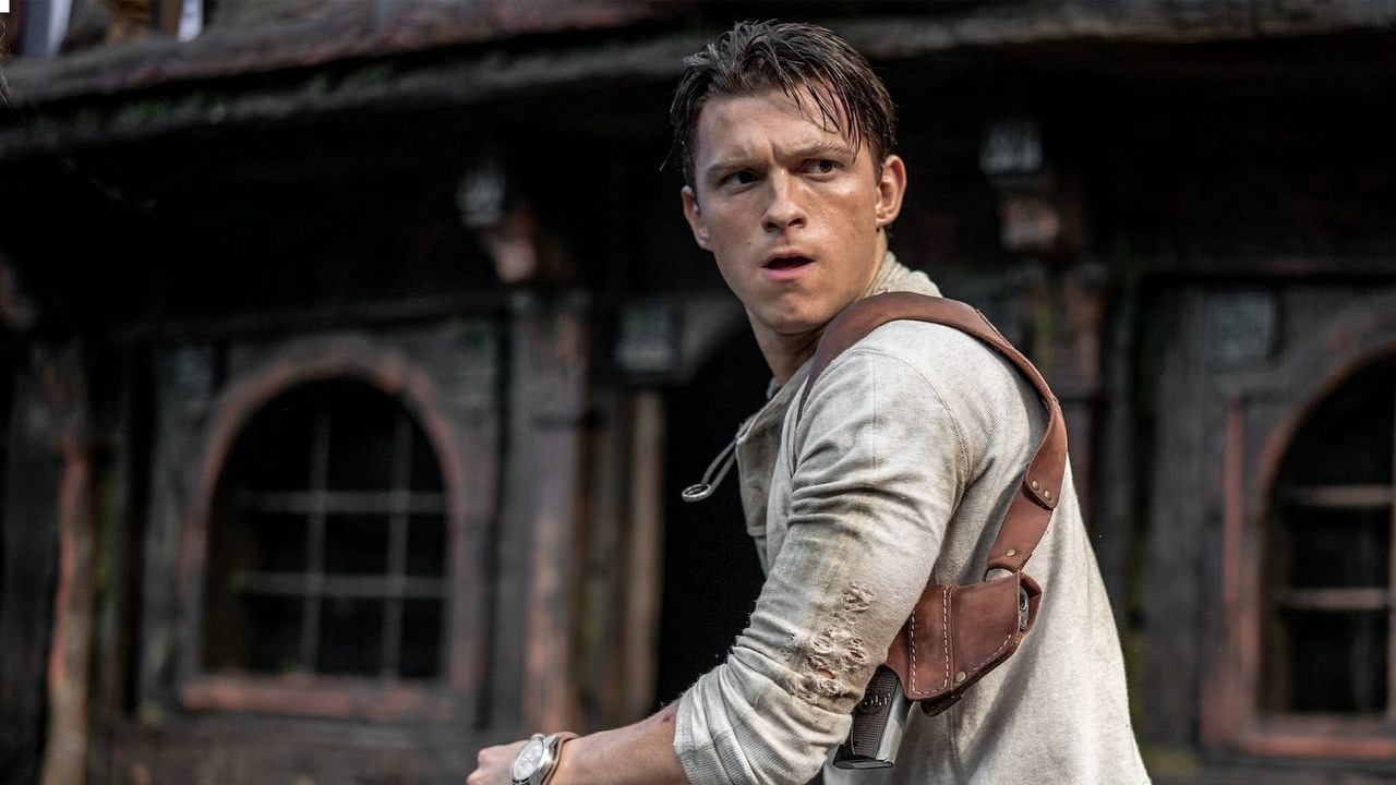 Tom Holland na pierwszych zdjęciach z The Odyssey Christophera Nolana. Tak aktor prezentuje się w kostiumie na planie epickiego mitologicznego widowiska, źródło grafiki: Uncharted, Ruben Fleischer, Columbia Pictures, 2022.