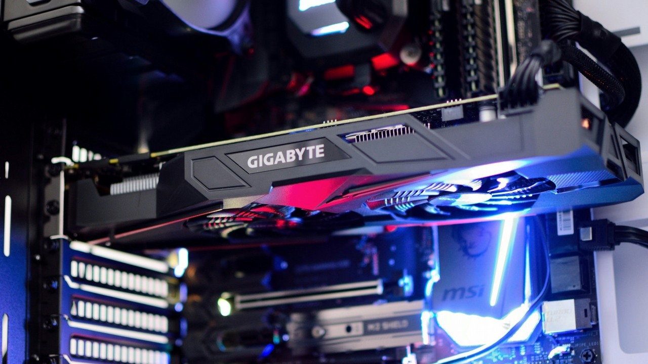 AMD faworyzuje wybranych producentów? Niektórzy dostaną więcej kart RX 9070, źródło grafiki: Rafael Pol, Unsplash.