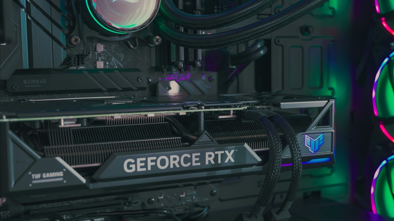 Na RTX-y 5060 Ti i 5060 jeszcze sobie poczekamy? Nowe doniesienia sugerują kolejne opóźnienie, źródło grafiki: Unsplash |  Onur Binay.