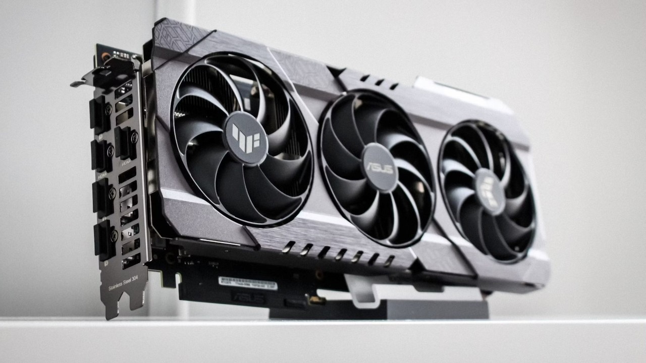 Gracze od miesięcy męczą się z crashami i czarnym ekranem na kartach RTX 40, obwiniają sterowniki NVIDIA Game Ready Driver 572, źródło grafiki: Thomas Foster; Unsplash.com; 2021.