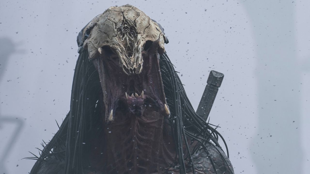 „A co, jeśli Predator byłby dobry?”. Jedna z najsłynniejszych sag sci-fi w tym roku powróci z futurystycznym widowiskiem, które ukaże kultowe stworzenie w zupełnie innym świetle, źródło grafiki: Predator: Prey, Dan Trachtenberg, Twentieth Century Fox, 2022.