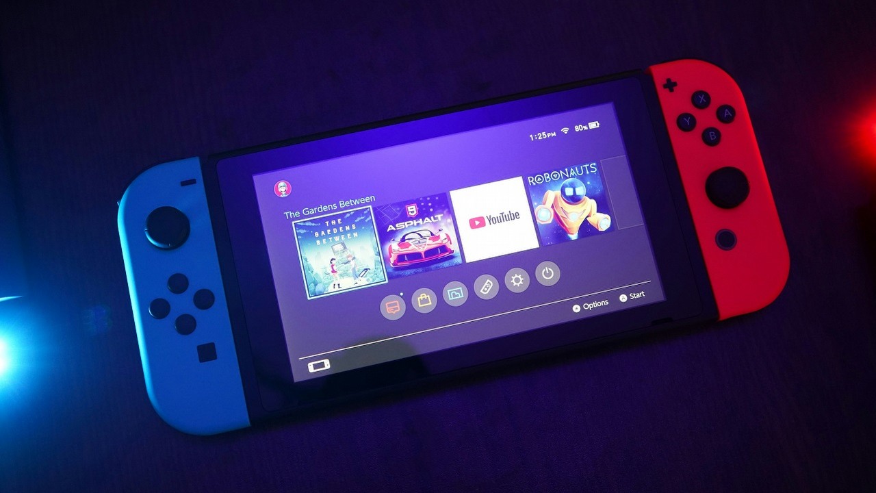 Nie stać cię na Switch 2? Nintendo sugeruje zakup pierwszego Switcha, źródło grafiki: Unsplash | Yasin Hasan..