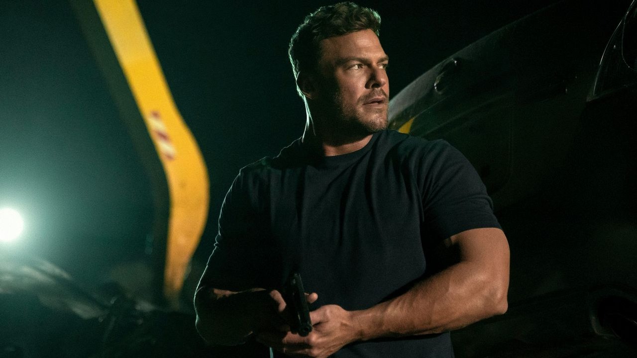Brutalniejszy niż Reacher: nowy film akcji Alana Ritchsona jest jeszcze bardziej wymagający niż hit Prime Video. Aktor ujawnia kulisy kręcenia „trzymającego w napięciu” thrillera Runner, źródło grafiki: Reacher, Nick Santora, Prime Video, 2025.