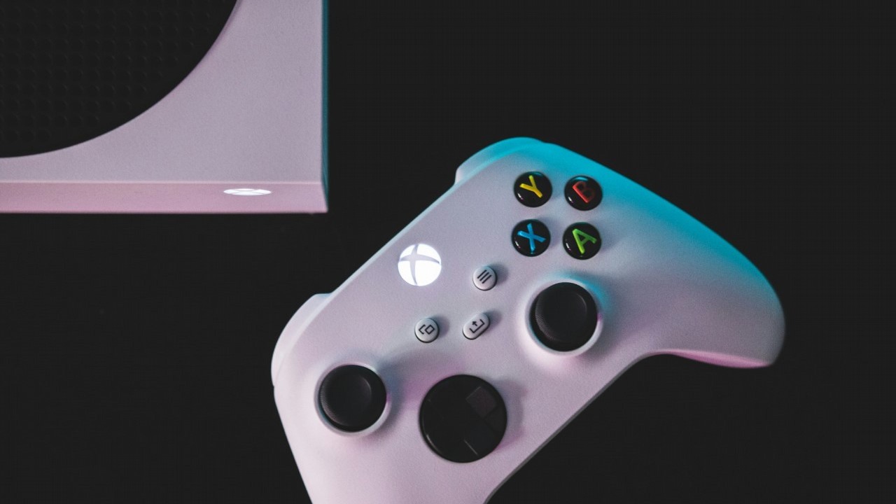 Xbox pozwala na grę w chmurze w posiadane tytuły spoza Game Passa - ale jest jeden warunek, źródło grafiki: Kamil Switalski | Unsplash.