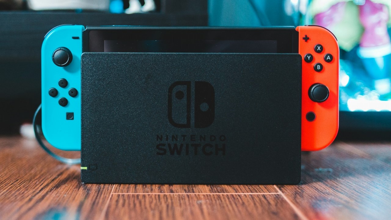 Nintendo szykuje grunt pod Switch 2. Pierwsza generacja dostaje kluczową aktualizację systemu do wersji 20.0.0, źródło grafiki: Erik Mclean | Unsplash.