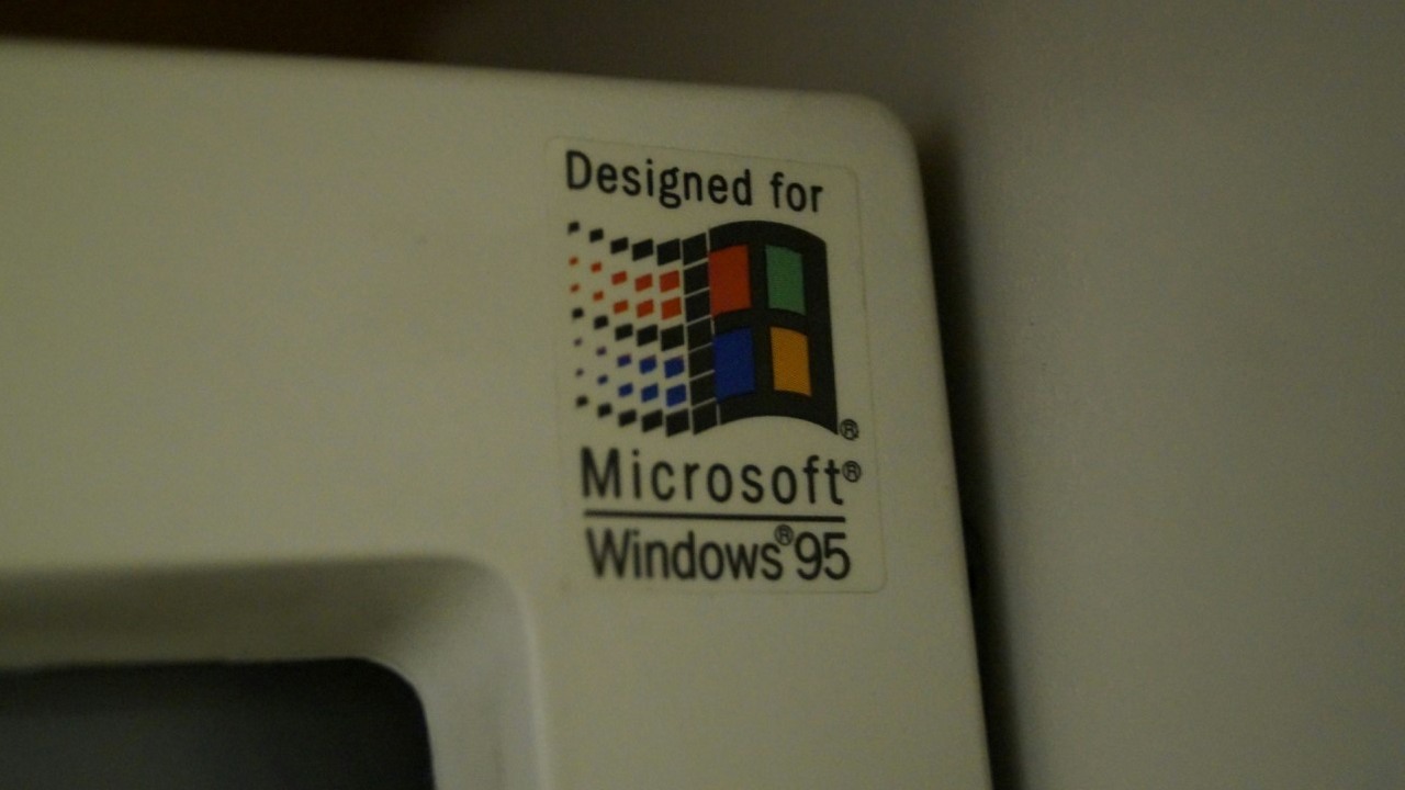 Trzydzieści lat temu Windows 95 był tak trudny do zainstalowania, że Microsoft obrał drogę, której nigdy nie musiał powtarzać, źródło grafiki: Nikita Zaitsev | Unsplash.