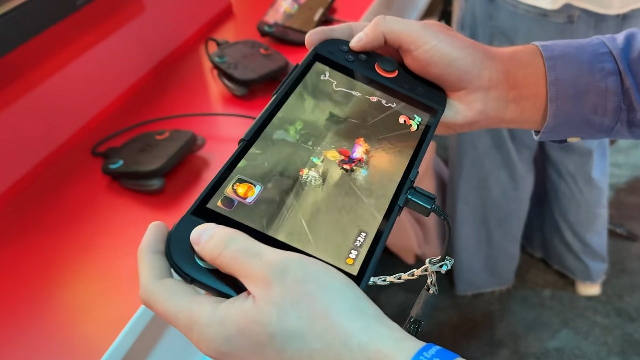 Switch 2 ma na ekranie coś, co wielu może uznać za zbędne. Nintendo jednak ostrzega: „nie zrywaj tego” [AKTUALIZACJA], źródło grafiki: Tim Schofield, YouTube.