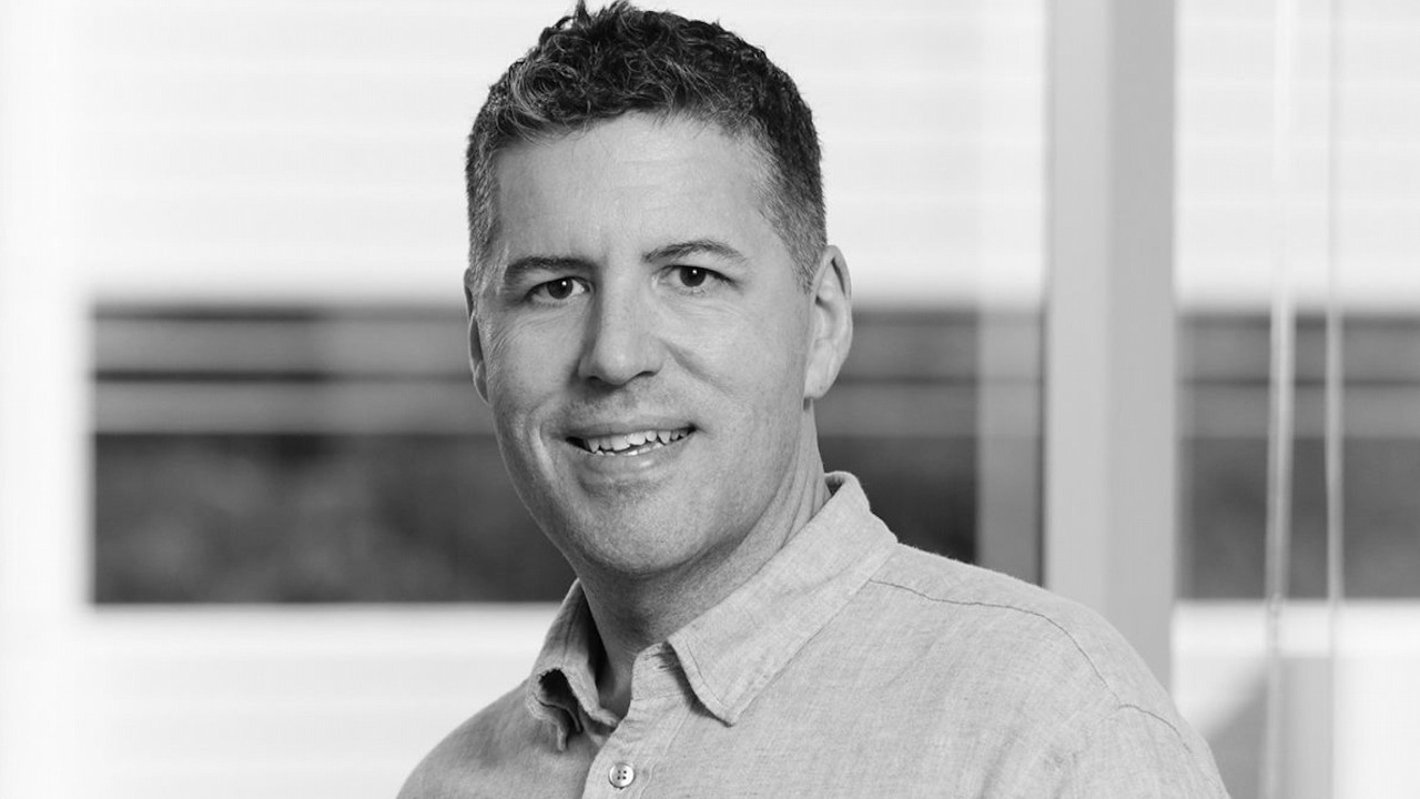 Nie żyje Tim LeTourneau, współtwórca SimCity 3000 i The Sims oraz producent The Sims 2, źródło grafiki: Storm8.