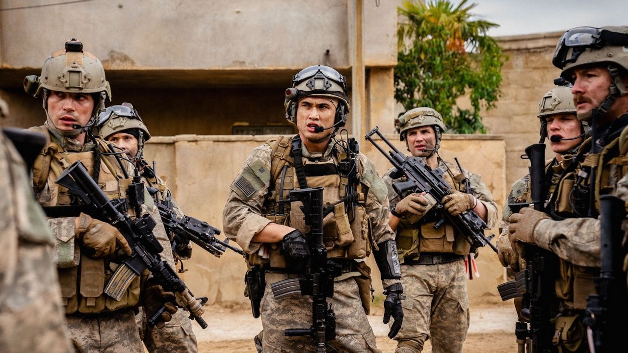 Nowy numer 1 na Prime Video w Polsce. Wstrząsające widowisko wojenne z 93% na Rotten Tomatoes w dwa dni podbiło platformę, detronizując najnowszy hit akcji z Benem Affleckiem, źródło grafiki: Warfare, Alex Garland, A24, 2025.