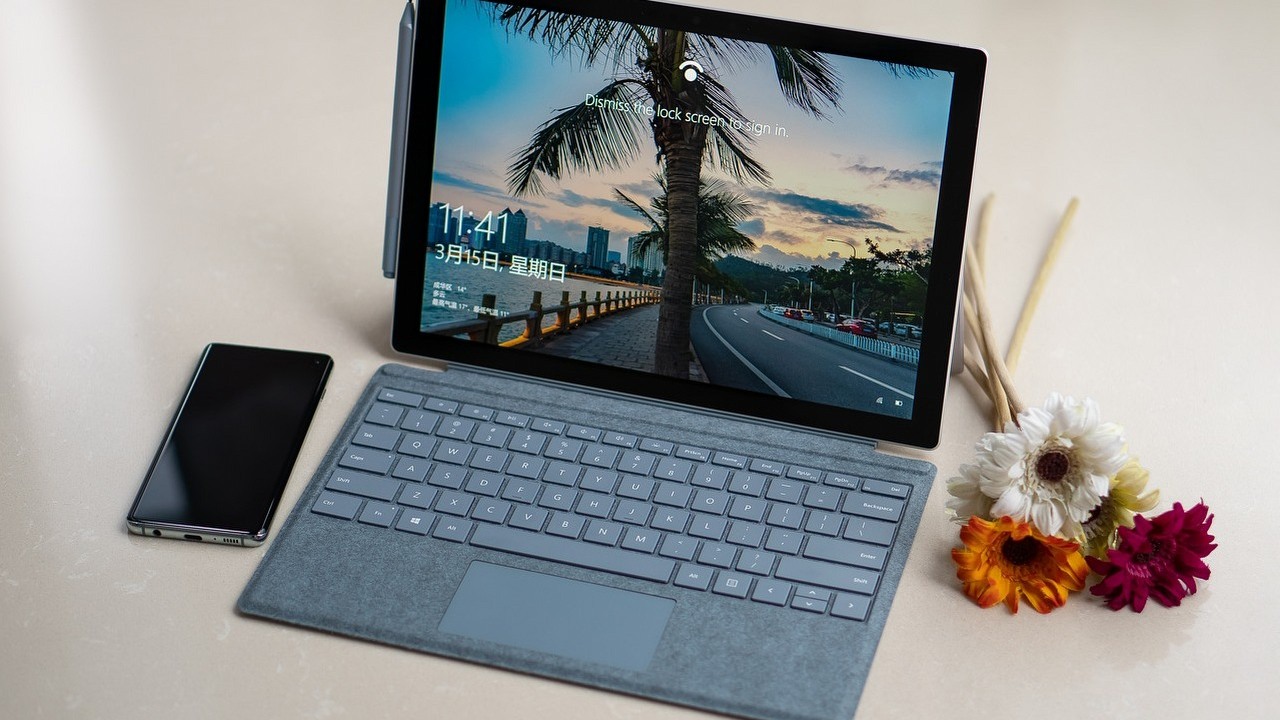 400 milionów komputerów z Windows mniej, czy wszystko w normie? Microsoft zmienia jedną liczbę w swoim oświadczeniu, źródło grafiki: adrian2019; Pixabay; 2020.