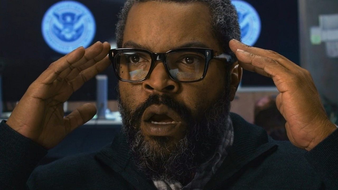 Najgorszy film roku z 0% na Rotten Tomatoes rządzi na Prime Video. Internauci nie mogą przestać się śmiać z hasła promocyjnego, źródło grafiki: War of the World, Rich Lee, Amazon, 2025.