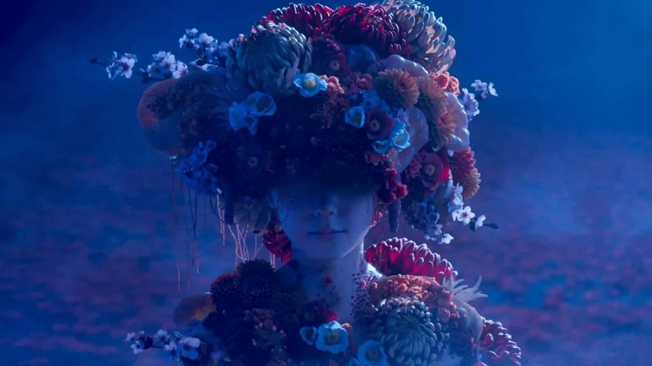 Zapomnij o amerykańskim miasteczku. Przerażający gameplay trailer Silent Hill f zabiera nas do Japonii lat 60. XX wieku, źródło grafiki: Konami..