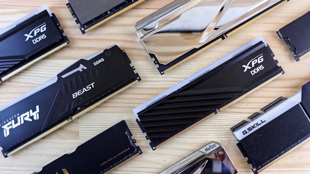 Pamięć RAM DDR4 drożeje, bo firmy stawiają na interfejs dla AI, źródło grafiki: Andrey Matveev; Unsplash.com; 2024.