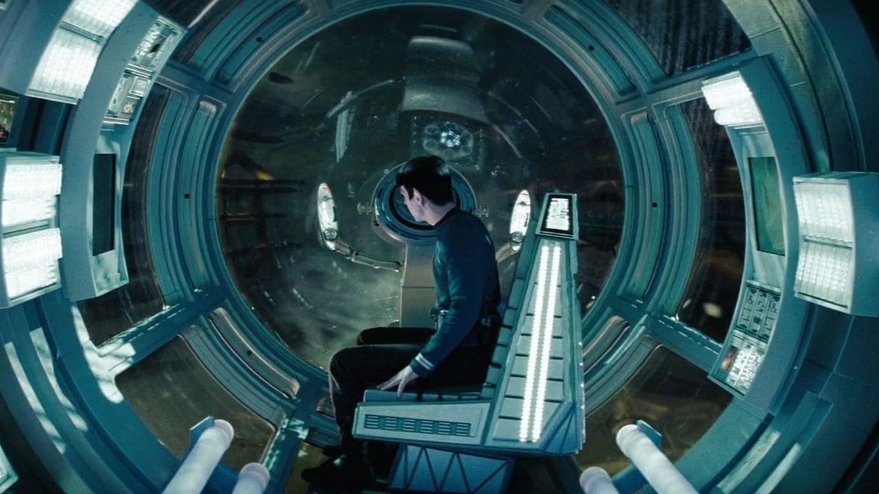 Na SkyShowtime jest obecnie dostępna gwiazdorska trylogia science fiction, która genialnie interpretuje na nowo 60-letnią kultową serię, źródło grafiki: Star Trek, J.J. Abrams, Paramount Pictures, 2009.