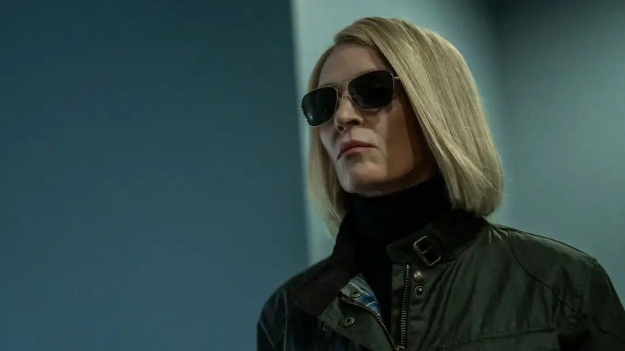 Nowy kryminał wleciał na SkyShowtime i poległ w starciu z polską klasyką. To rodzimy serial trzyma się na szczycie od 2 tygodni, źródło grafiki: Dexter: Zmartwychwstanie, Clyde Phillips, SkyShowtime, 2025.