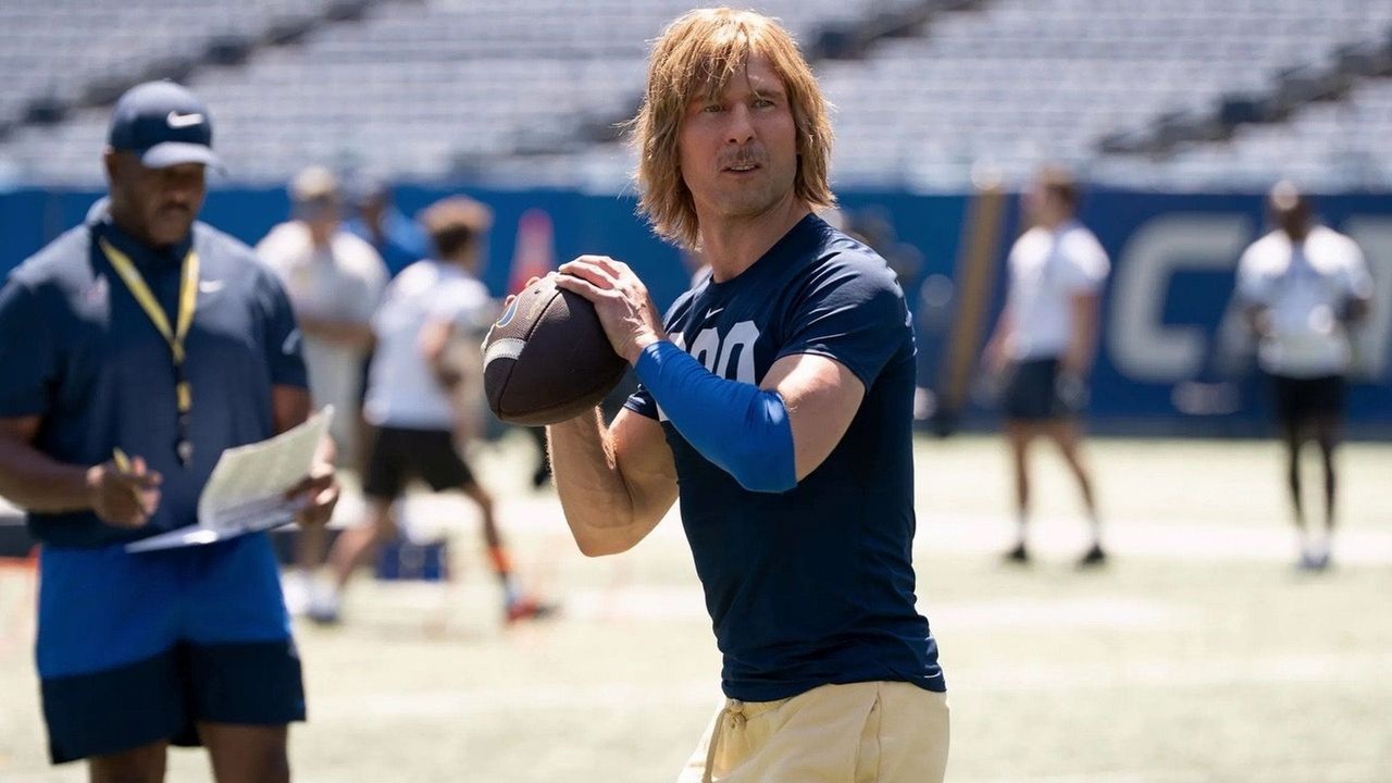 Nowość na Disney+ to niewypał? Serial z Glenem Powellem „zgnił” na Rotten Tomatoes i rozczarował widzów, źródło grafiki: Chad Powers, Michael Waldron, Hulu, 2025.