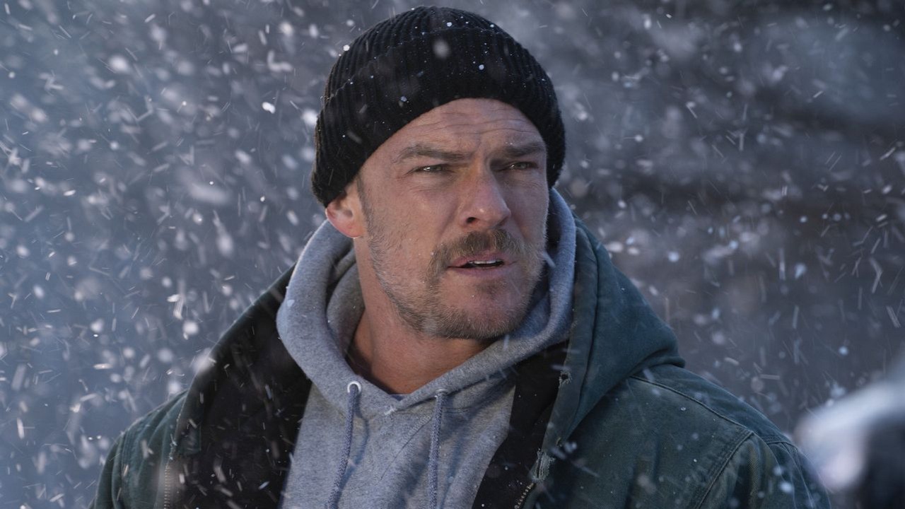 Pojawił się na Netflixie i od razu jest hitem. „Inspirujące” widowisko z gwiazdą Reachera to nowy numer 1 giganta streamingu, źródło grafiki: Aniołowie są wśród nas, Jon Gunn, Vertigo Entertainment, 2024.