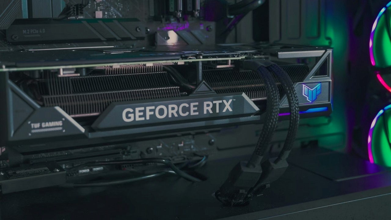 RTX 5090 zepsuł się po raz drugi, ale tym razem winna nie była tylko karta graficzna, źródło grafiki: Onur Binay; Unsplash.com; 2023.