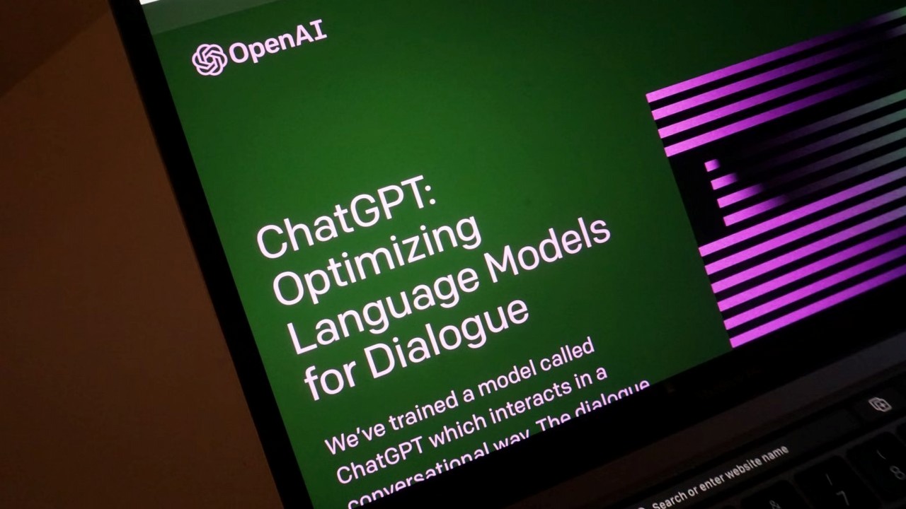 ChatGPT wprowadzi funkcje dla dorosłych; Sam Altman zapowiedział, że zmiany wejdą w życie w 2025 roku, źródło grafiki: Rolf van Root; Unsplash.com; 2023.
