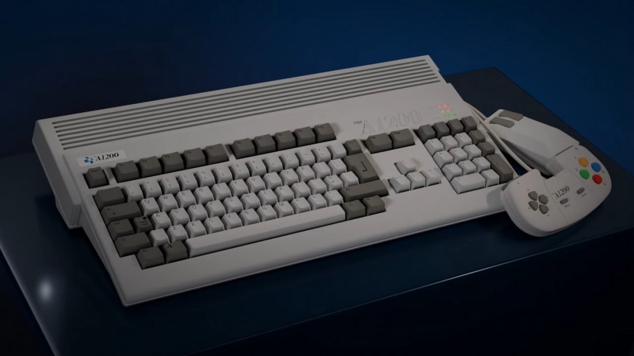 Amiga A1200 powraca z wbudowanymi grami; sprzęt trafi do sprzedaży w 2026 roku, źródło grafiki: YouTube: Retro Games; 2025.