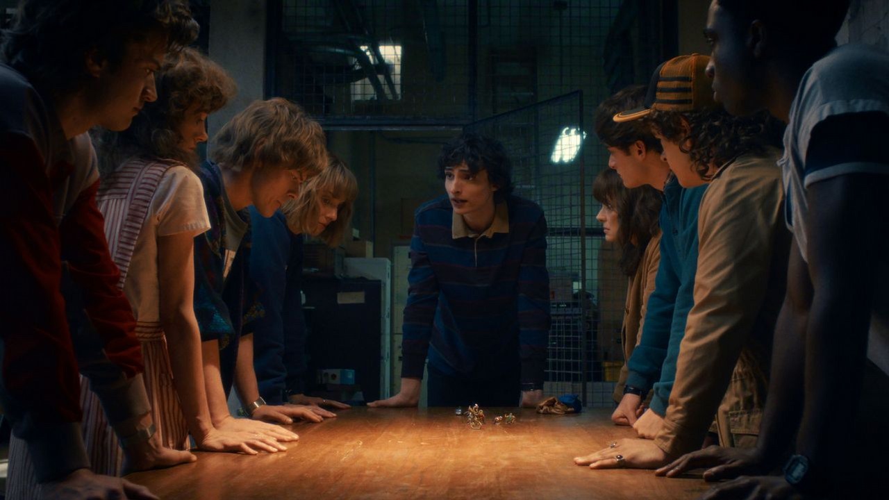 Stranger Things 5 na epickim zwiastunie. Tak zapowiada się ostatnia przygoda w największym hicie sci-fi w historii Netflixa, źródło grafiki: Stranger Things, Ross Duffer, Netflix, 2025.