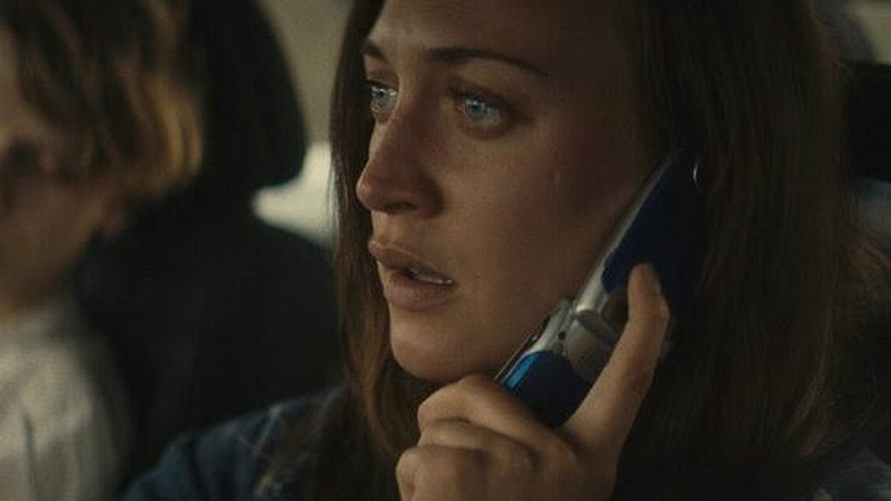 Na SkyShowtime wleciał kolejny thriller kryminalny. „Mistrzowska” opowieść w 6 odcinkach idealna na serialowy maraton, źródło grafiki: Koniec lata, Björn Carlström i Stefan Thunberg, Harmonica Films, 2023.