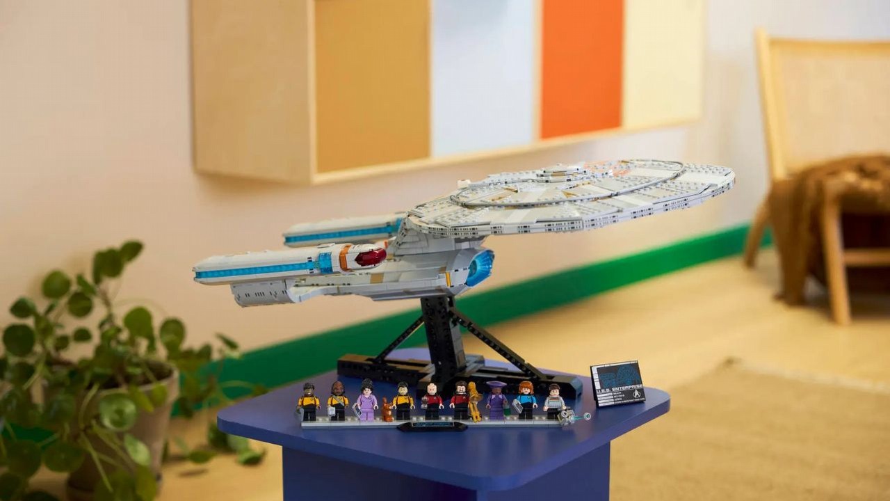 Jedna z najważniejszych marek sci-fi w historii w końcu zagościła w LEGO. Firma pokazała zestaw ze Star Treka, źródło grafiki: LEGO.