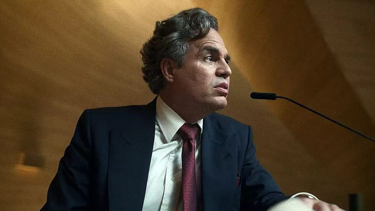 Mark Ruffalo zbada życie Jana Pawła II w nowym ambitnym thrillerze. Zdjęcia do Santo Subito powstaną także w Polsce, źródło grafiki: Mickey 17, Bong Joon-ho, Warner Bros., 2025.