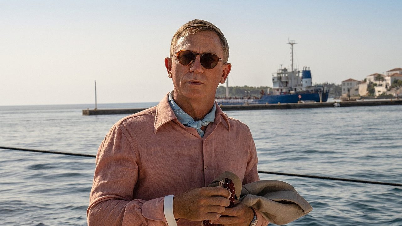 Najbardziej wyczekiwany kryminał Netflixa tego roku zadebiutuje w przyszłym miesiącu; jest nowy zwiastun. Daniel Craig już pracuje nad kontynuacją hitu giganta, źródło grafiki: Żywy czy martwy: Film z serii Na noże, Rian Johnson, Netflix, 2025.