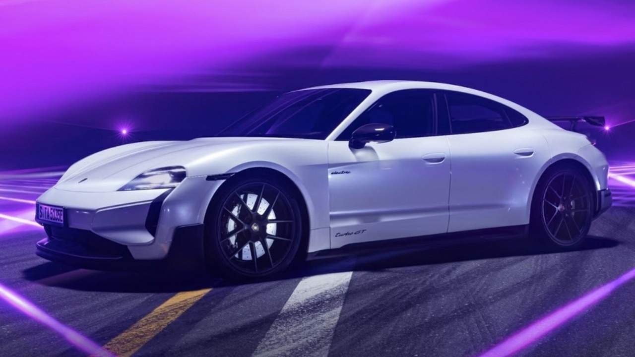 Porsche planuje samochód elektryczny z wirtualną skrzynią biegów, która będzie symulować jazdę autem spalinowym, źródło grafiki: Porsche; materiały promocyjne.