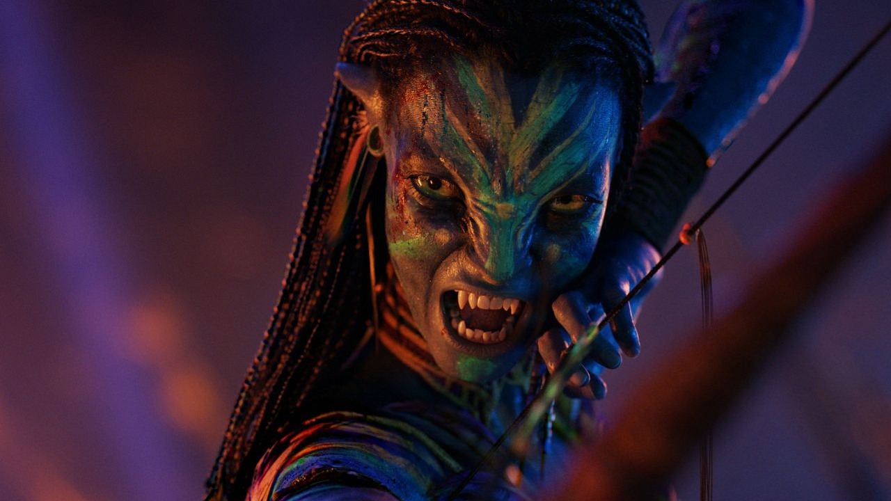 Budżet Avatara 3 jest gigantyczny, ale najbardziej oczekiwane widowisko sci-fi roku nie będzie najdroższą odsłoną epickiego cyklu Jamesa Camerona, źródło grafiki: Avatar: Ogień i popiół, James Cameron, 20th Century Studios, 2025.