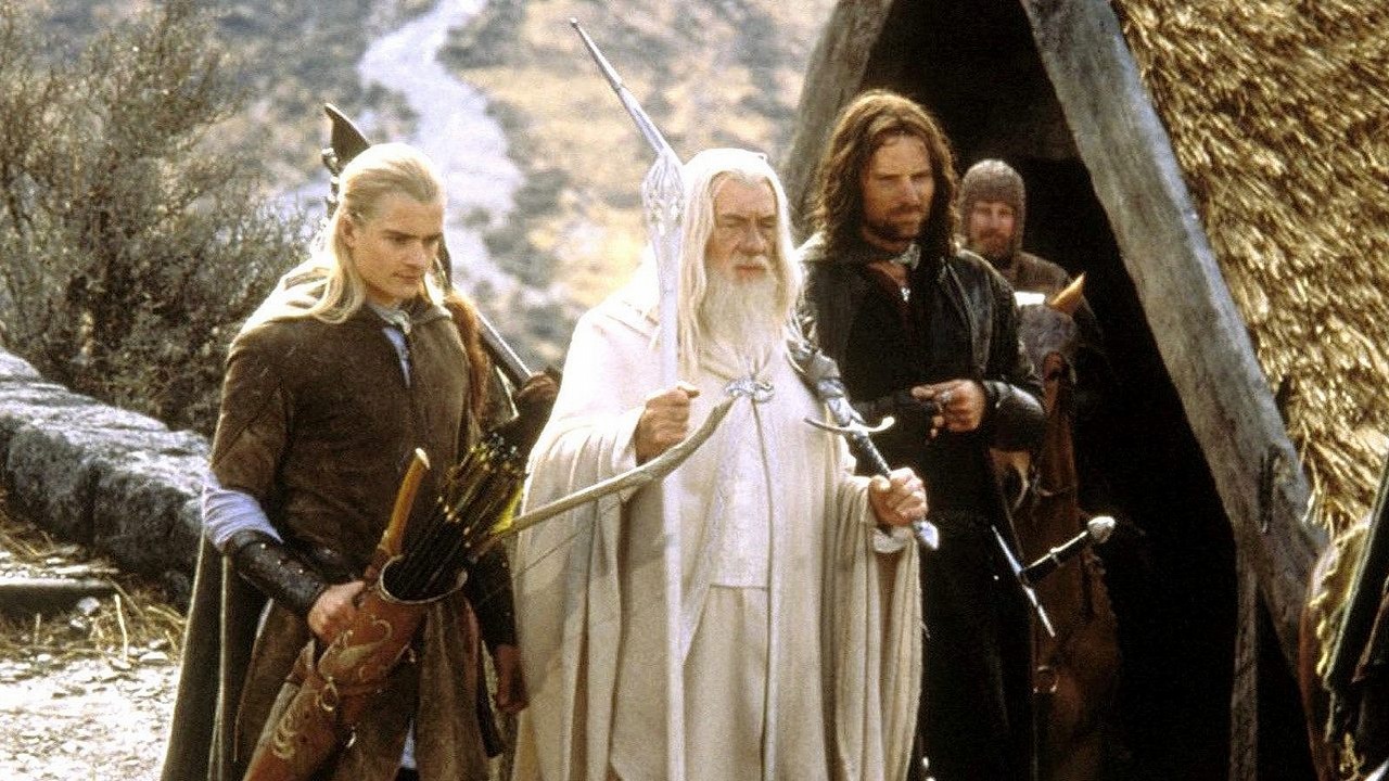 W nowym Władcy Pierścieni nie powróci ulubieniec widzów. W ważnego dla uniwersum bohatera w The Hunt for Gollum wcieli się młodszy aktor, źródło grafiki: Władca Pierścieni: Powrót króla, Peter Jackson, Warner Bros., 2003.