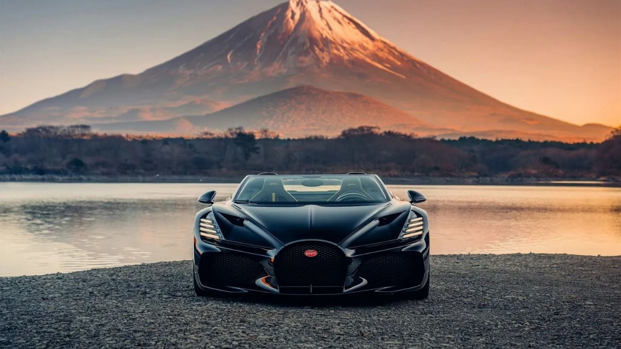 Bugatti Mistral kosztuje 6 milionów euro, ale aby go wypróbować, trzeba przekonać policję do zorganizowania wyścigu, źródło grafiki: Bugatti; 2025.