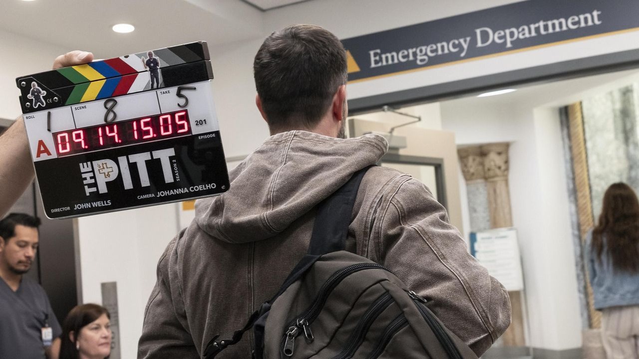 Tylko 2 tygodnie dzielą nas od premiery kontynuacji najlepszego serialu medycznego ostatnich lat: hit HBO Max z 95% na Rotten Tomatoes powraca, źródło grafiki: The Pitt, R. Scott Gemmill, HBO, 2026.