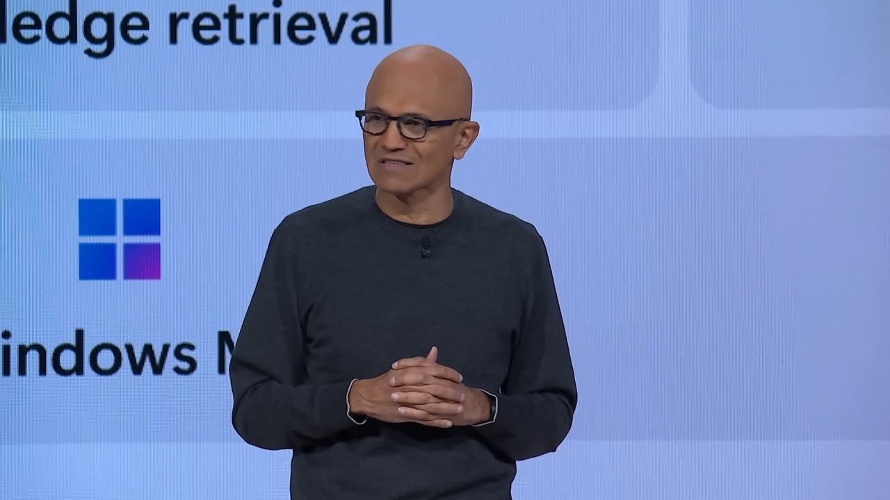 Szef Microsoftu nie chce mówić o „AI slop”, ponieważ są ważniejsze tematy związane ze sztuczną inteligencją, źródło grafiki: YouTube: Microsoft; 2025.