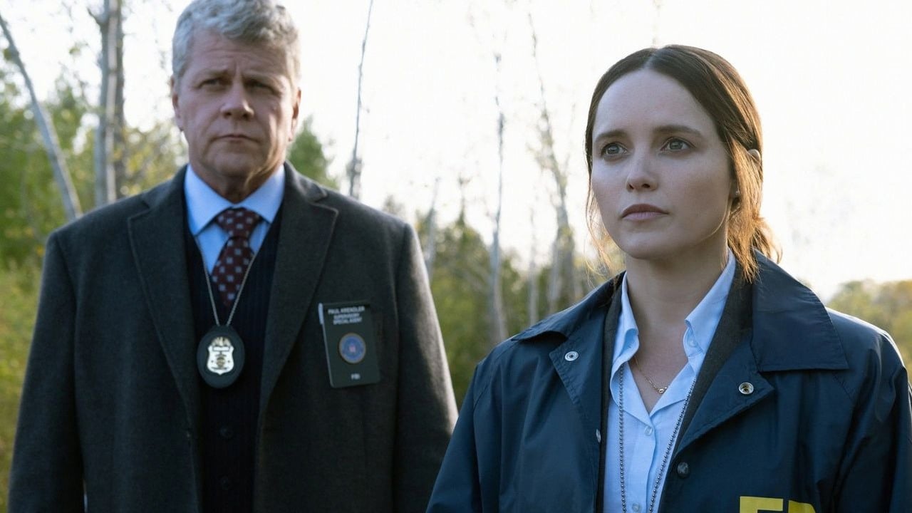 Niedawno wpadła na Prime Video, a już jest w polskim top 10. To 13-odcinkowa kontynuacja jednego z najlepszych thrillerów psychologicznych wszech czasów, źródło grafiki: Clarice, Alex Kurtzman,  CBS Studios, 2021.