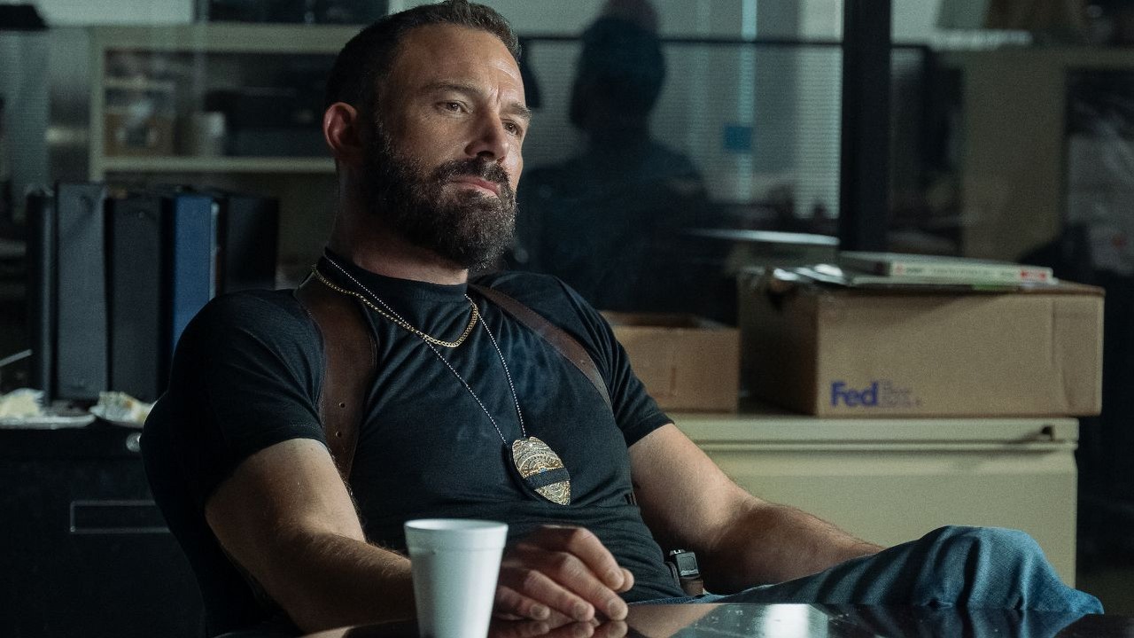 W tym tygodniu obejrzysz 2 najważniejsze premiery Netflixa miesiąca: obfitujący w akcję thriller z Benem Affleckiem i pełen niespodzianek 3-odcinkowy kryminał, źródło grafiki: Łup, Joe Carnahan, Netflix, 2026.