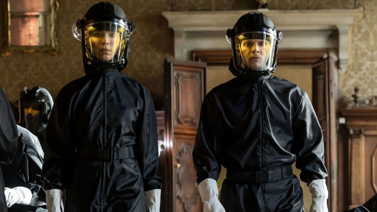 Dziś najważniejsza kryminalna premiera Disney+ miesiąca. 3 odcinki nietuzinkowej serii z gwiazdorską obsadą już dostępne, źródło grafiki: The Beauty, Ryan Murphy, Hulu, 2026.