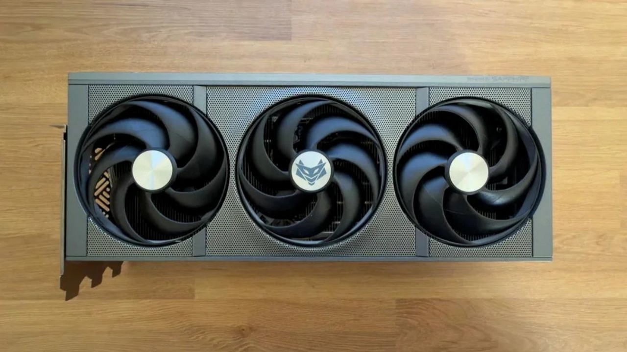 Radeony 9070 XT psują się przez stopione złącza; jeden z modeli wyróżnia się niechlubnie liczbą przypadków, źródło grafiki: u/ProfessionalHost3913; Reddit.