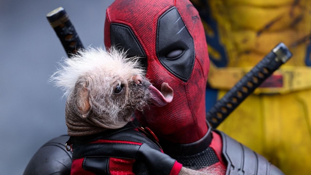 Deadpool 4 powstaje. Ryan Reynolds pisze już scenariusz dla Marvela; „czwórka” to dla gwiazdora priorytetowy projekt, źródło grafiki: Deadpool i Wolverine, Shawn Levy, Marvel, 2024.