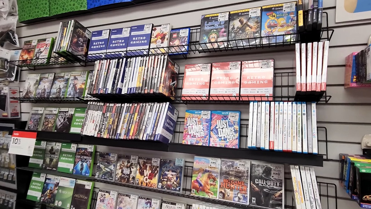 Ostatnia ostoja pudełkowych gier. Już tylko jedna platforma sprzętowa zdaje się opierać naciskom dystrybucji cyfrowej, źródło grafiki: Austin Heroics YT.