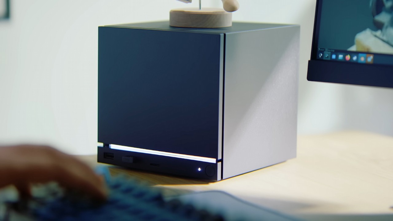 Cena i data premiery Steam Machine wciąż niepewne. Valve wini drożejące pamięci RAM i NAND, źródło grafiki: YouTube: Valve; 2025.