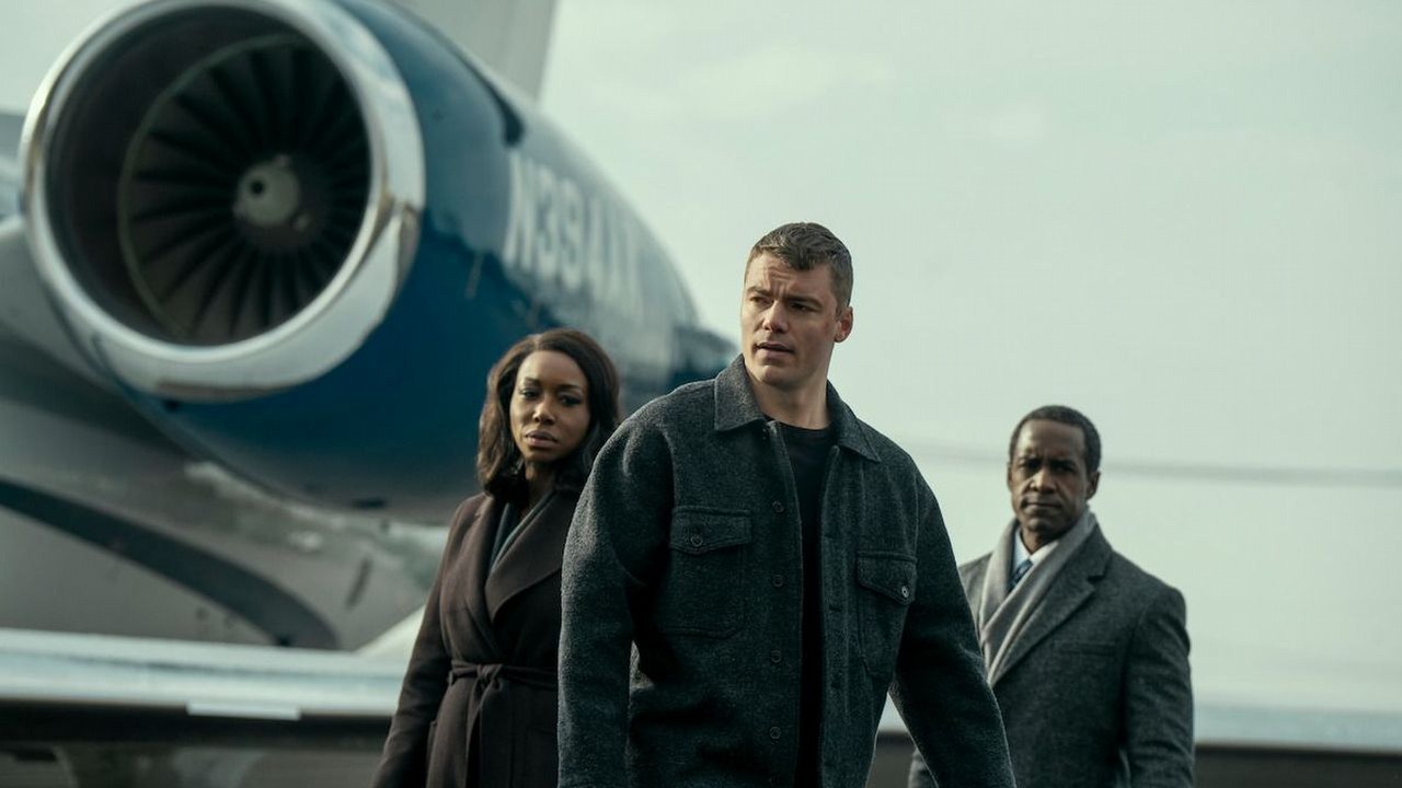 Za 13 dni powraca jeden z największych hitów Netflixa - 1. sezon thrillera obejrzano 98 milionów razy, źródło grafiki: Nocny agent, Shawn Ryan, Netflix, 2026.