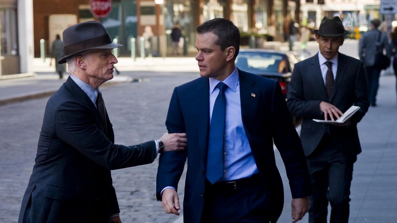 Pojawił się na HBO Max i jest hitem. „Wciągający” thriller sci-fi z Mattem Damonem to przebój streamingu 15 lat po premierze, źródło grafiki: Władcy umysłów, George Nolfi, Universal, 2011.