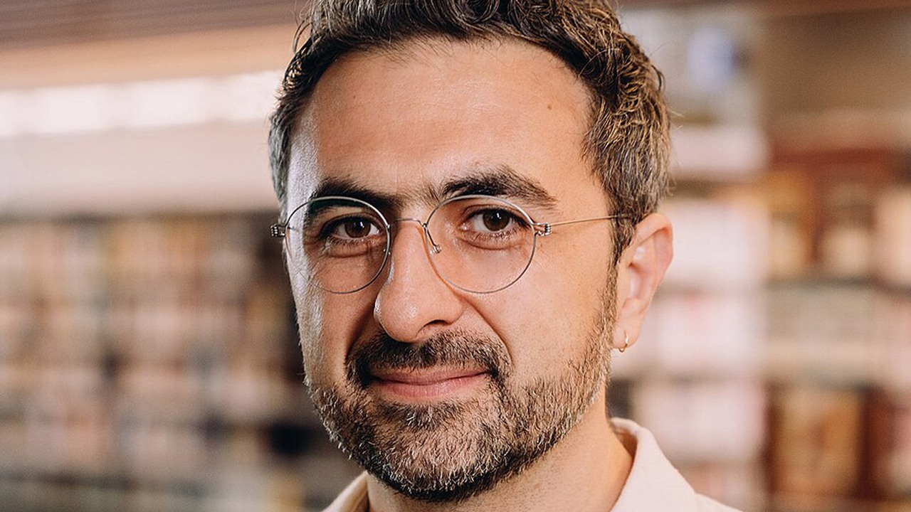 „Większość zadań biurowych zniknie w ciągu 18 miesięcy”. Szef Microsoft AI nie ma złudzeń, źródło grafiki: Christopher Wilson.