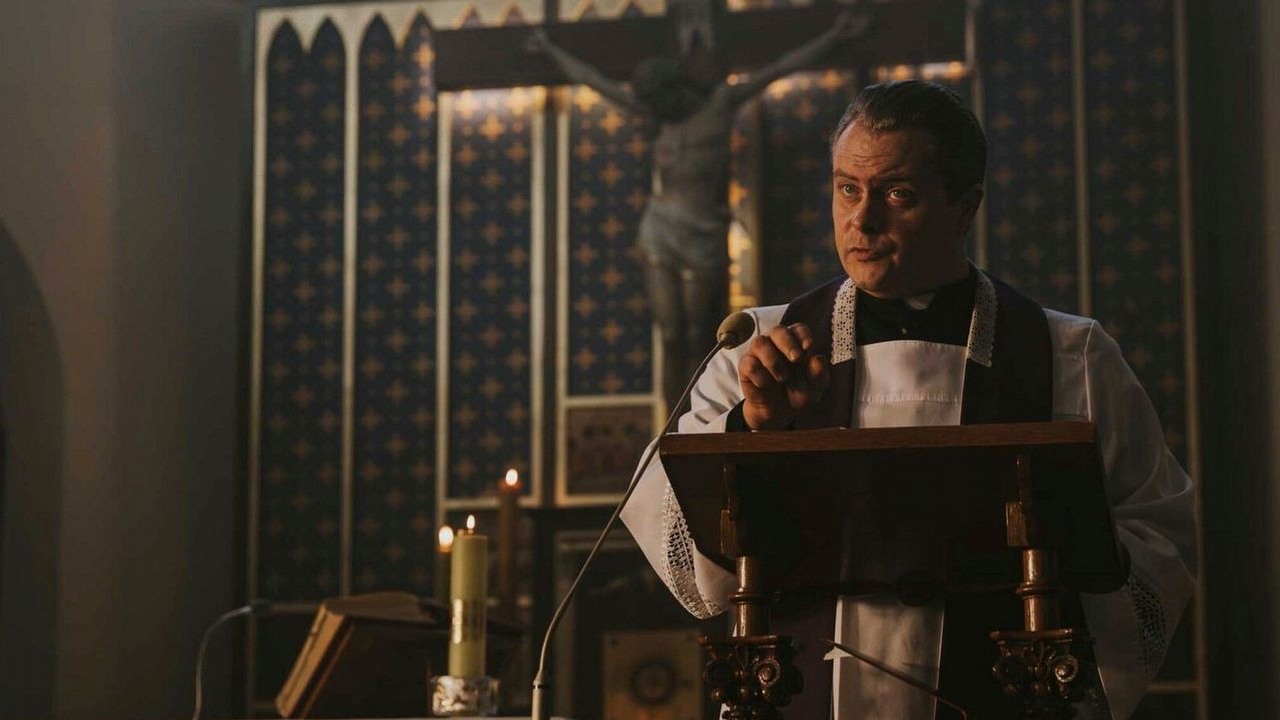 Dziś na Prime Video premierę ma nagrodzony polski film o zbuntowanych ministrantach. To może być hit platformy w naszym kraju, źródło grafiki: Ministranci, Piotr Domalewski, Aurum Film, 2025.