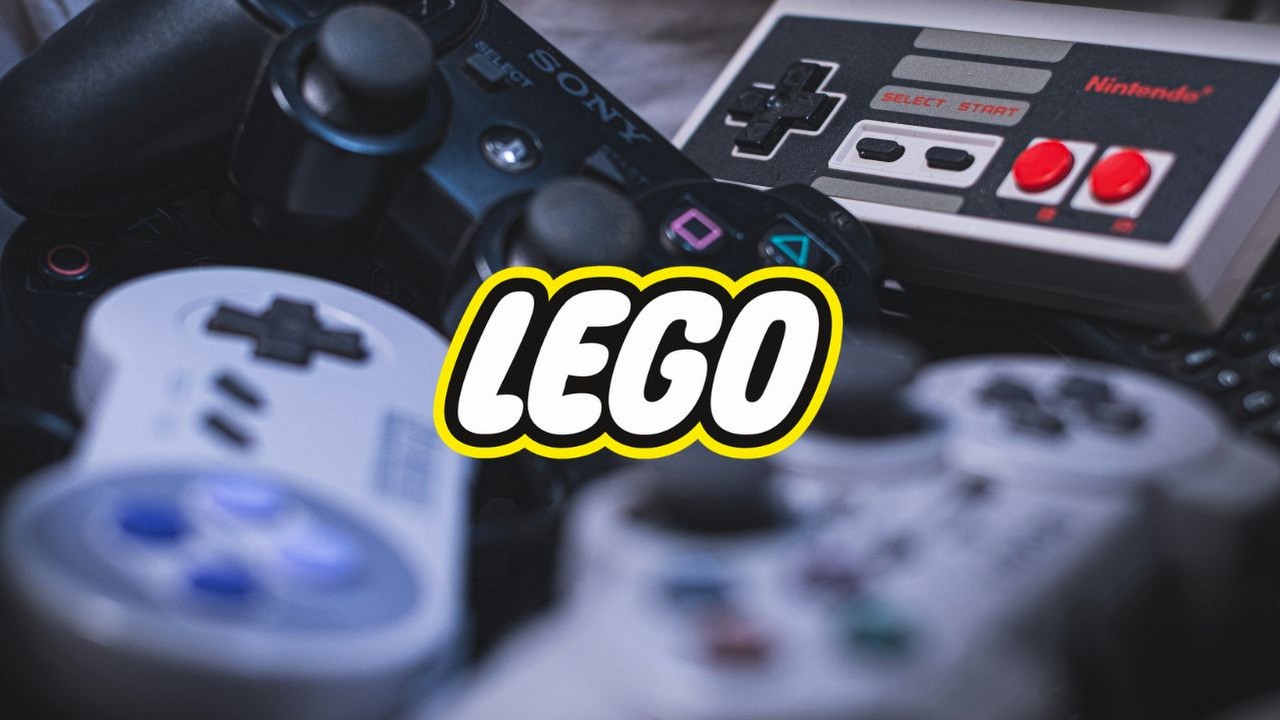 Wkrótce zbudujecie z LEGO kolejną kultową konsolę. Duńska firma znów puszcza oko do fanów sprzętu retro, źródło grafiki: Enrique Guzmán Egas / Unsplash.